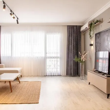Διαμέρισμα Gorgeous Flat With Balcony In Konak